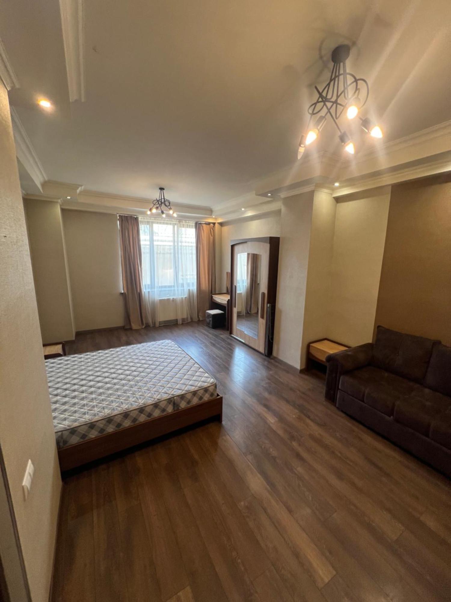 Malibu Yerevan Exterior foto